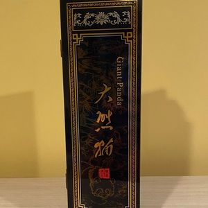 “Giant Panda” Folding Screen Panel